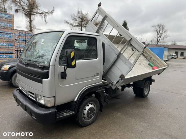 Nissan Cabstar - 9