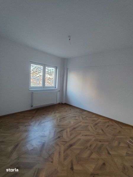 Apartament 3 camere/2 bai zona ultracentrala - Imagine principală: 4/7