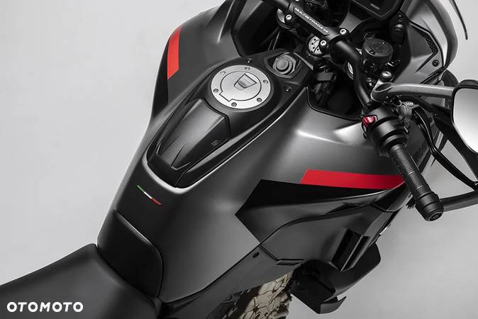 Ducati Multistrada - 9