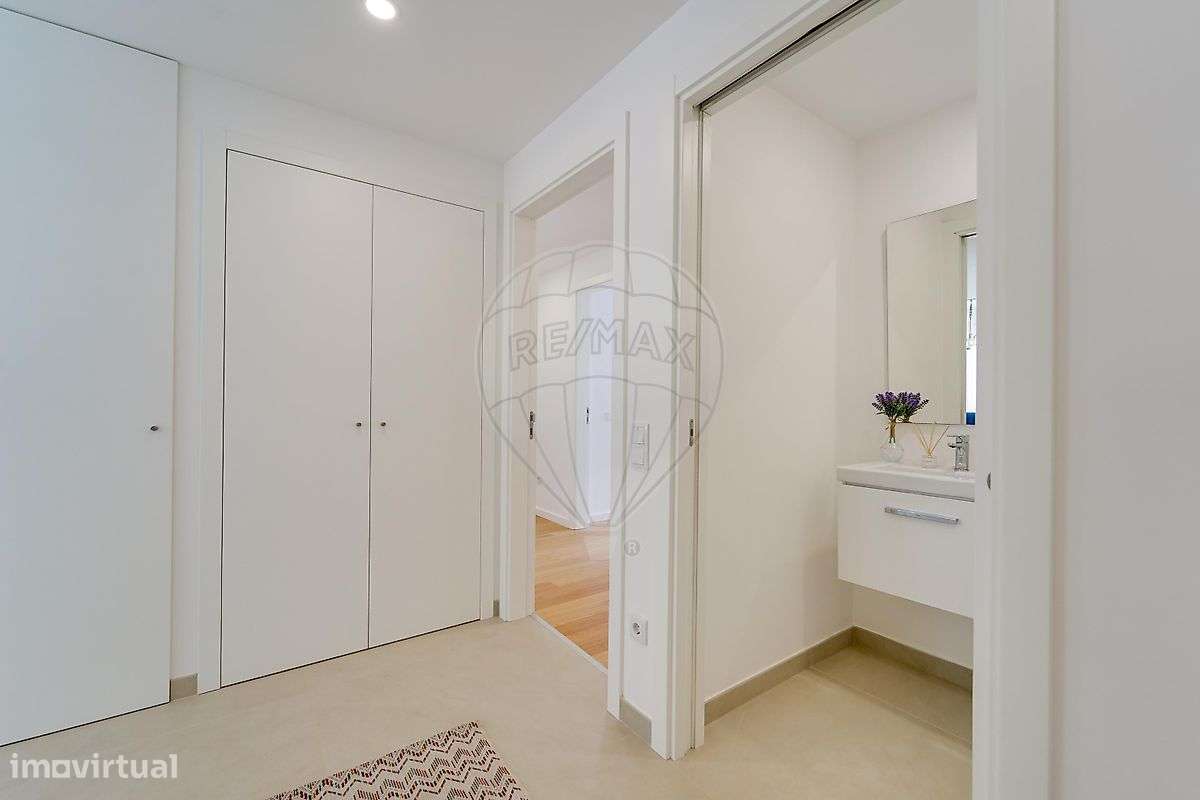 Apartamento T3 para arrendamento - Grande imagem: 2/50