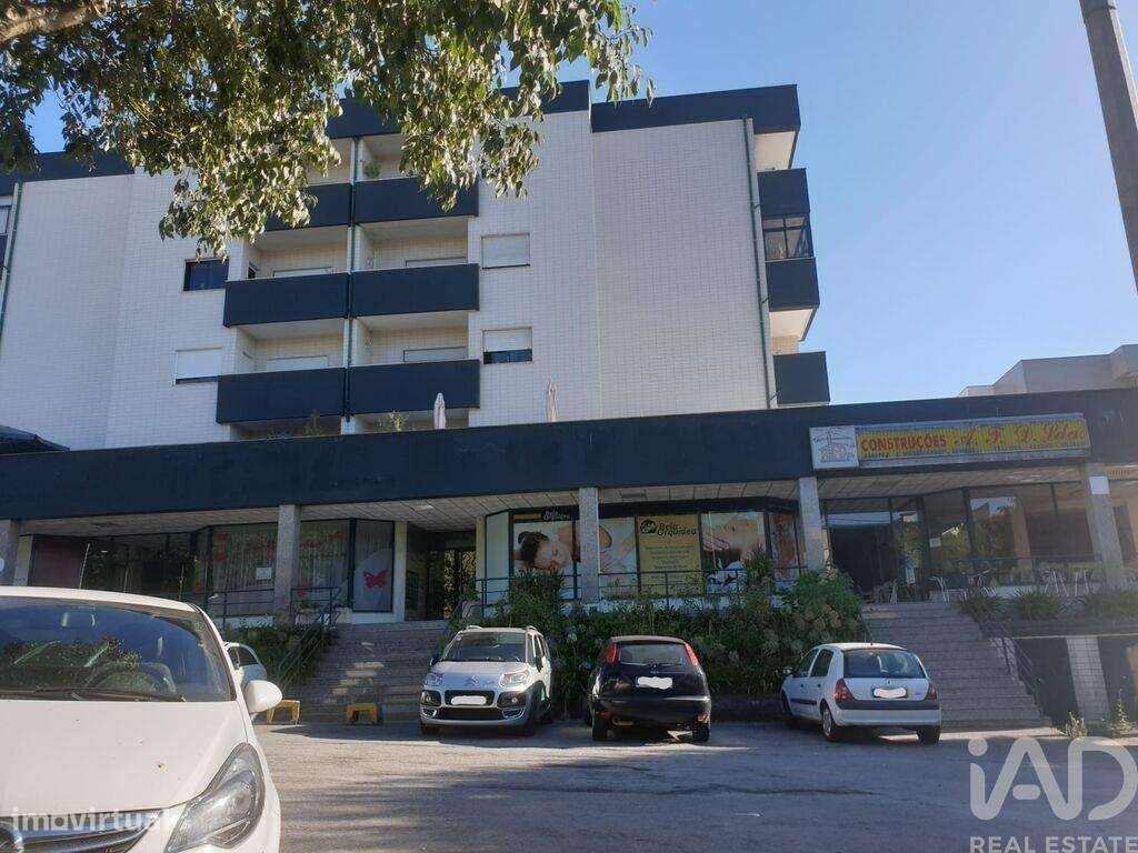 Loja / Estabelecimento Comercial em Real, Dume E Semelhe de 50,00 m2 - Grande imagem: 1/17