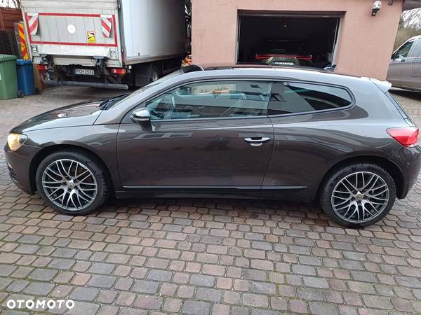 Volkswagen Scirocco 2.0 TSI - 3