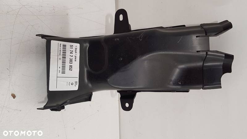 BMW 5 G30 G31 G38 WLOT KANAL POWIETRZA HAMULCA PRAWY 7383852 - 2