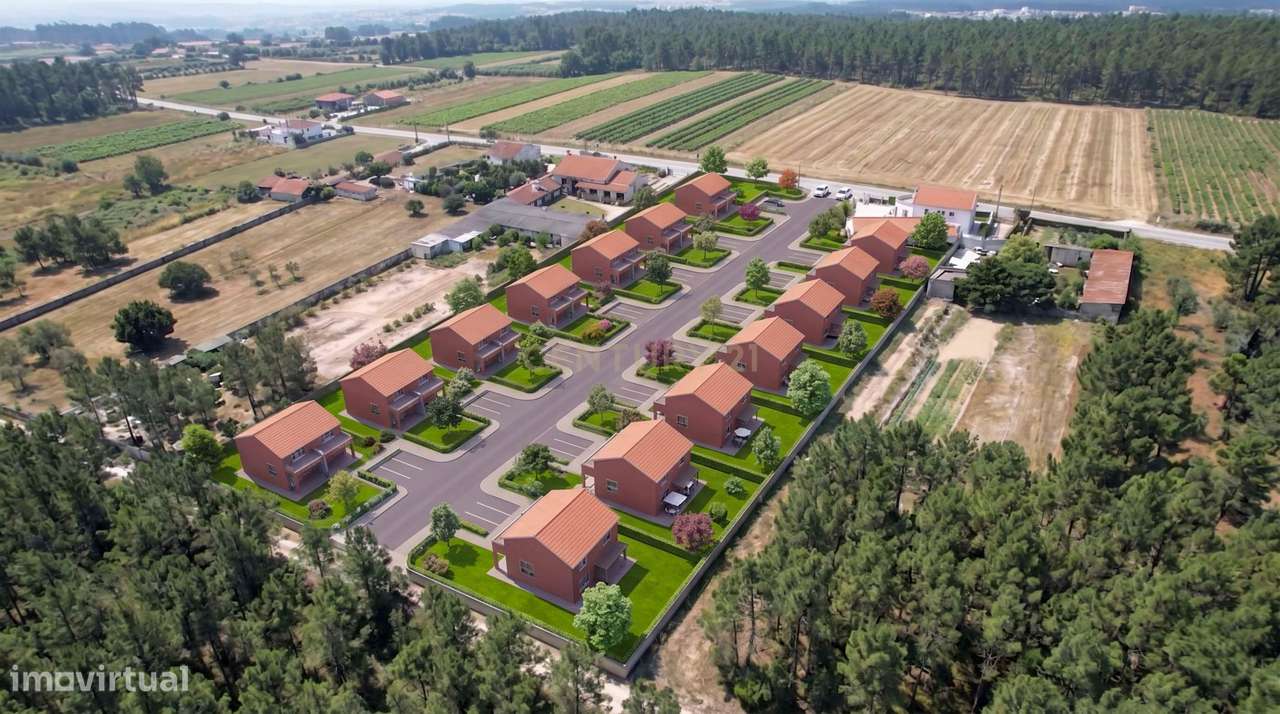 Terreno para Construção em Famalicão, Nazaré-0