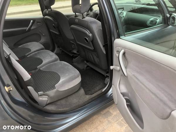 Citroën Xsara Picasso 1.6 HDI Impress - 12