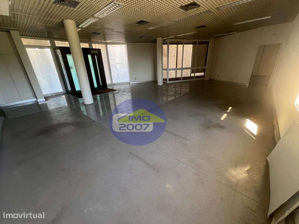 Loja em São Paio de Oleiros-5