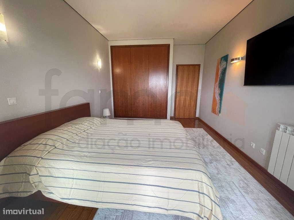 Penthouse Exclusiva com Terraço Panorâmico - Setúbal-39