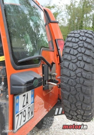 Suporte de Roda Suplente MDI 4×4 “Super Extreme” Discovery 2 - 5