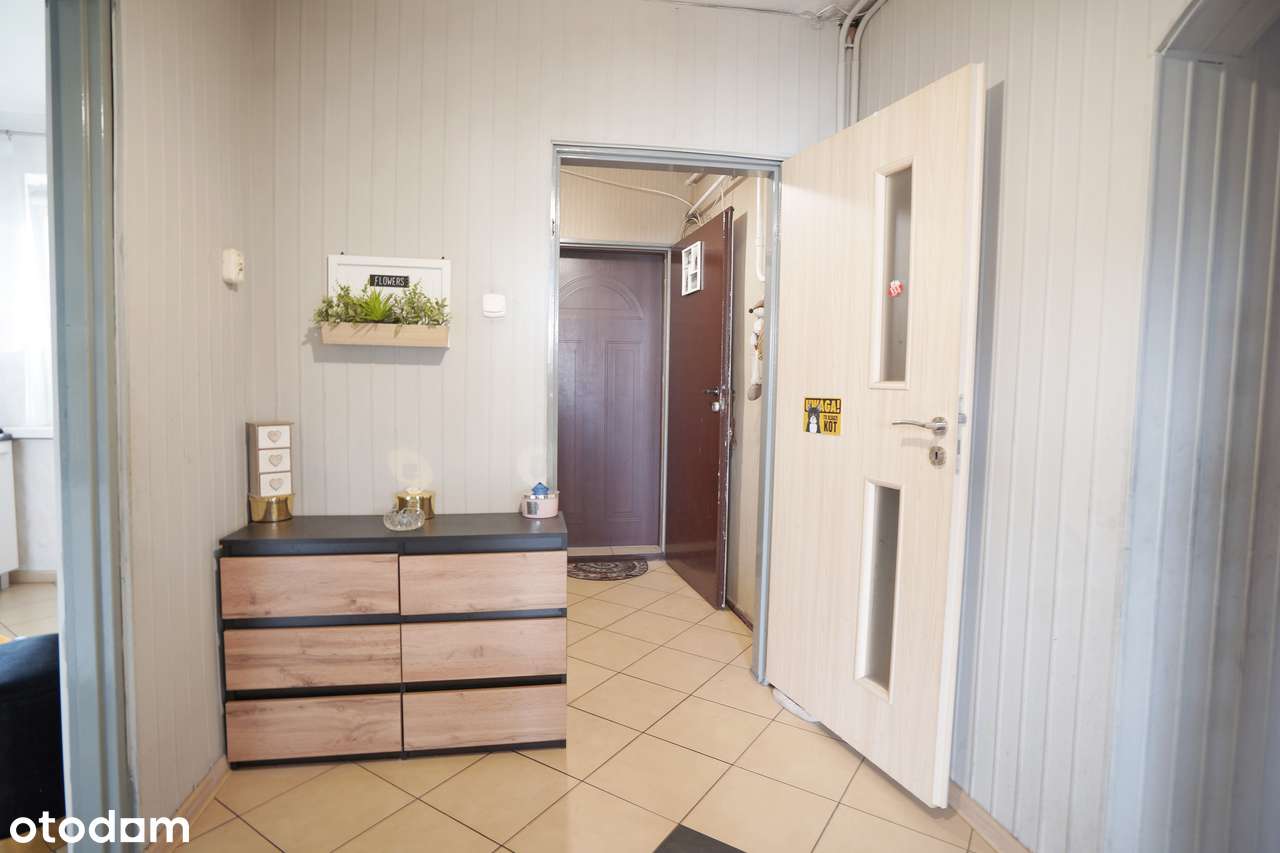 Trzypokojowe przestronne mieszkanie! Świetna lokalizacja- Bykowina - Pełny obrazek: 4/13