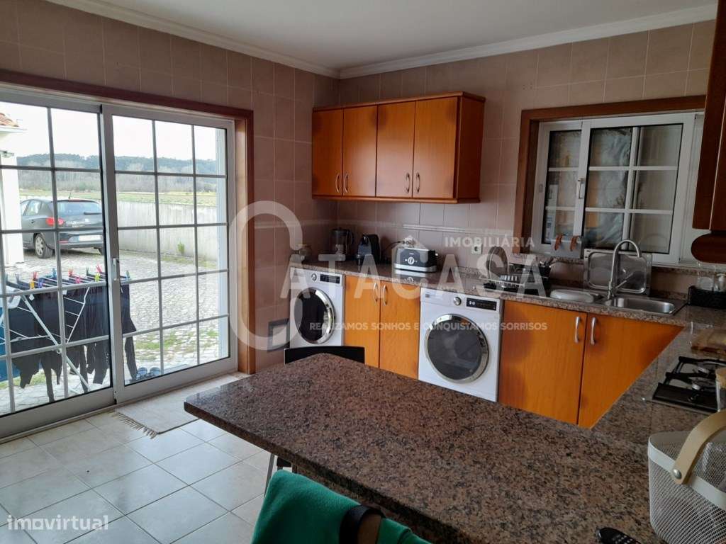 Andar Moradia T2 para arrendamento em Fermentelos - Grande imagem: 4/19