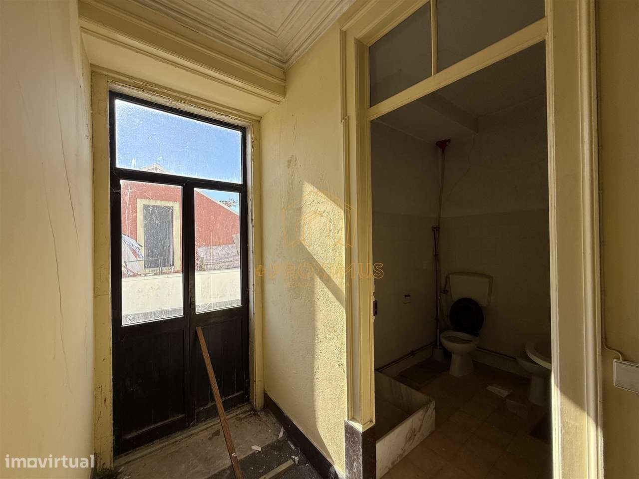 Prédio no centro da cidade - Figueira da Foz-22