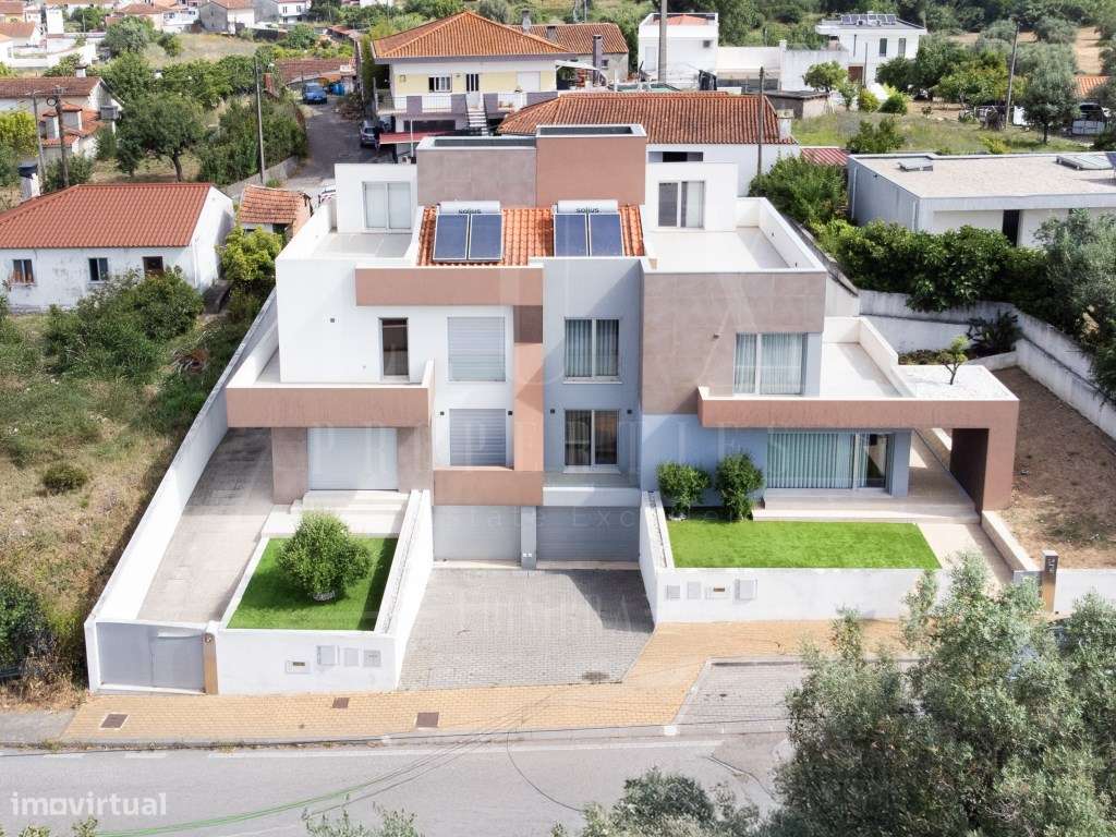 Moradia T5+1 | Antanhol, Coimbra - Grande imagem: 2/58