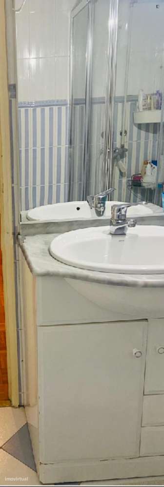 Quarto - localizado em Lumiar Lisbon - Grande imagem: 4/4