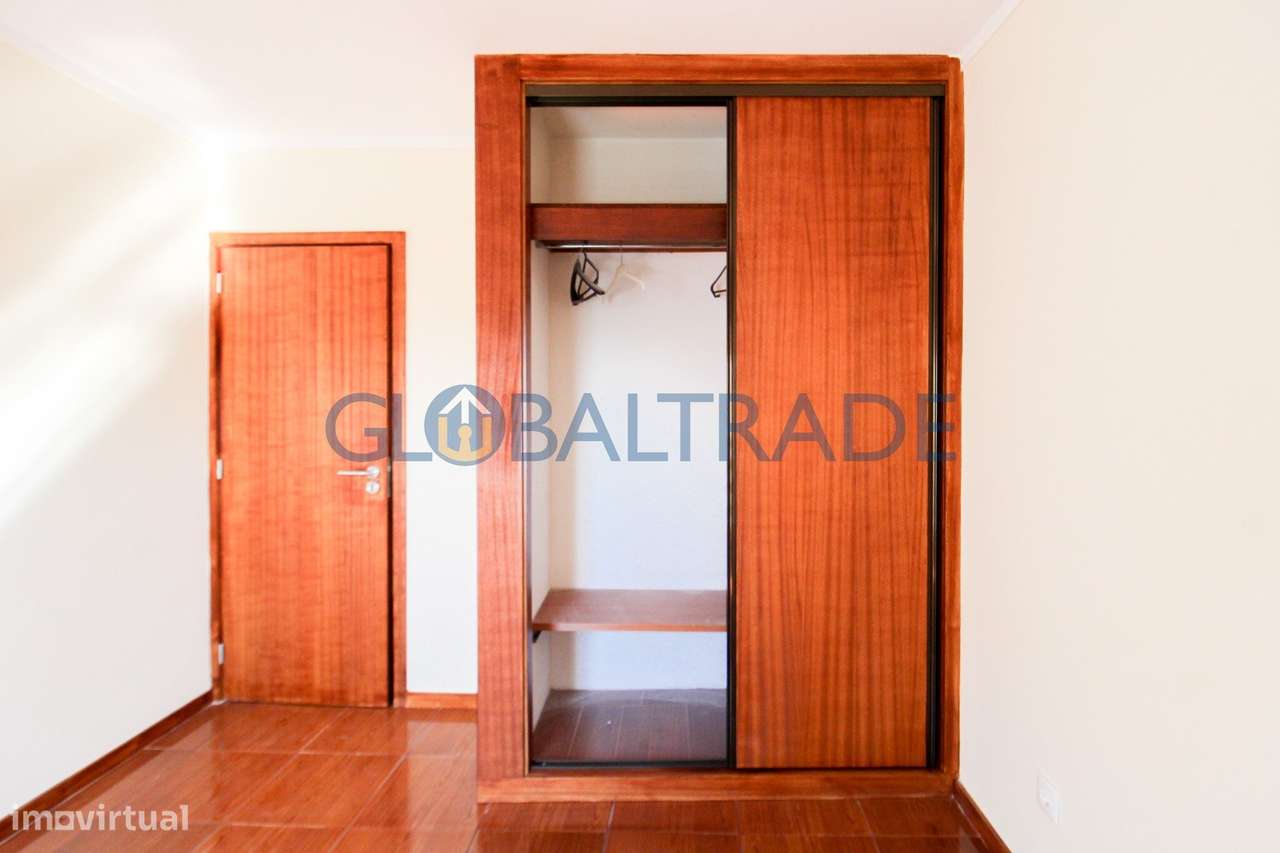 Apartamento T3 com Garagem Box em Vila D'Este-21