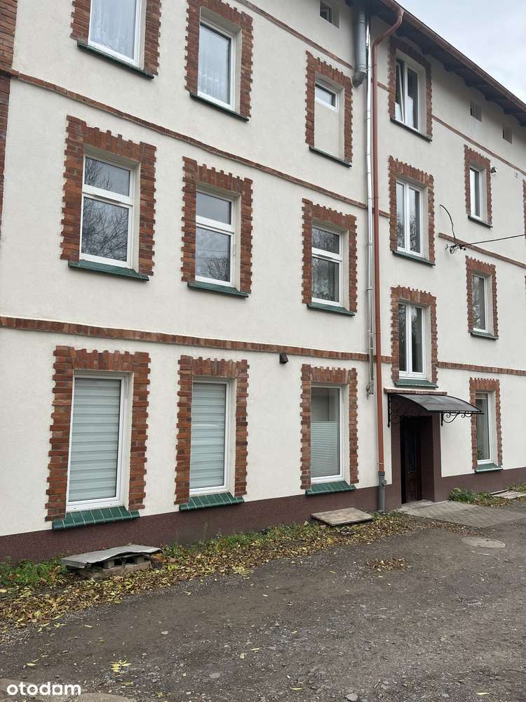 Kawalerka do remontu !-1