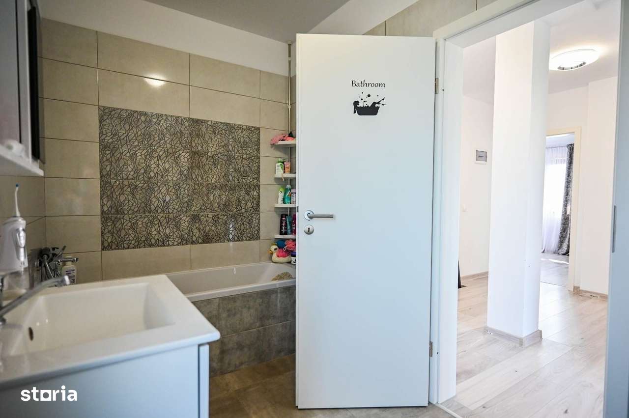 Casa individuală de vânzare Sânpetru, 5 camere, garaj, foișor, curte-15