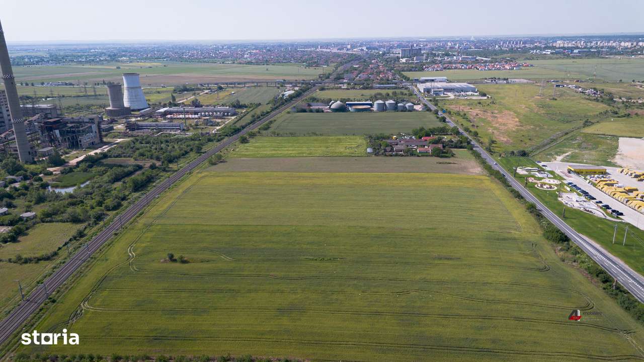 Teren extravilan 7.250 mp pe DJ 709B, lângă cartierul 6 Vânători - Imagine principală: 3/4