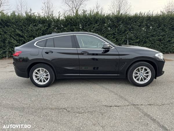 BMW X4 xDrive20i AT - 4