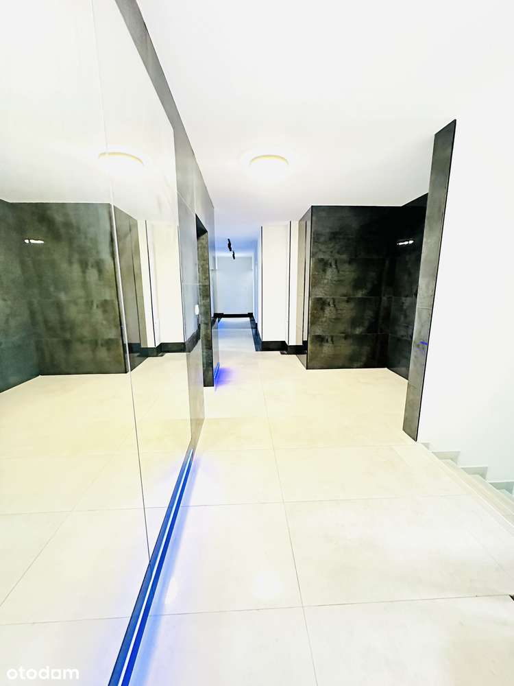 Ostatni Nowoczesny Apartament w Centrum z Panoramicznym Balkonem-17