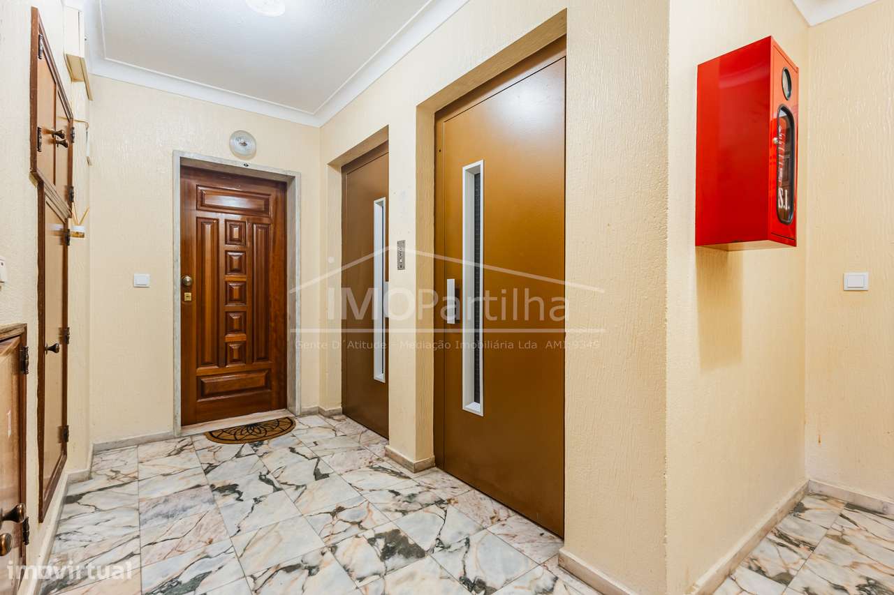 Apartamento t2 à venda na Rua Melquíades Marques-20