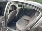 Volkswagen Passat Variant 1.6 TDI BlueMotion Technology Business Edition - 21