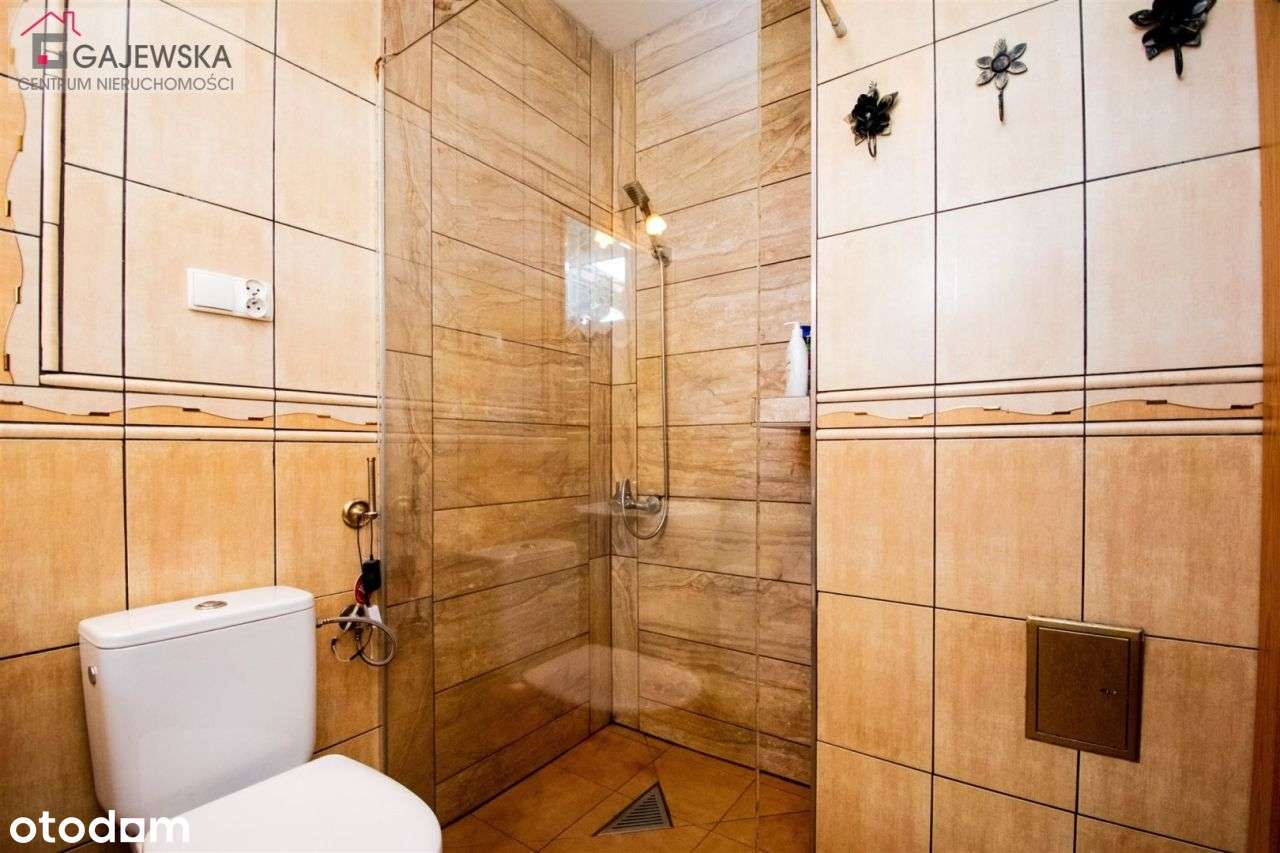 Urokliwa nieruchomość z drewnianym domem!-11