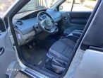 Renault Scenic - 30