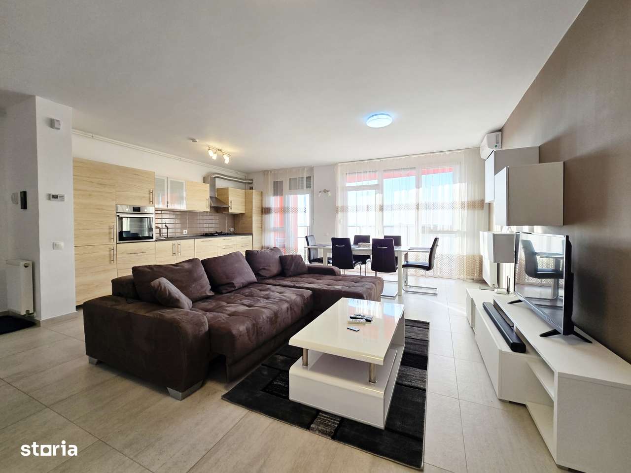 Apartament 3 camere cu 2 băi și 2 balcoane - ARED Micălaca, Zona 300-1