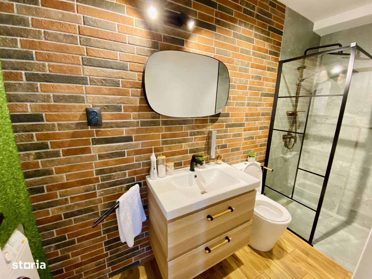 Casa individuala - 3 camere, curte libera 80 mp, pivnita - Terezian - Imagine principală: 5/11