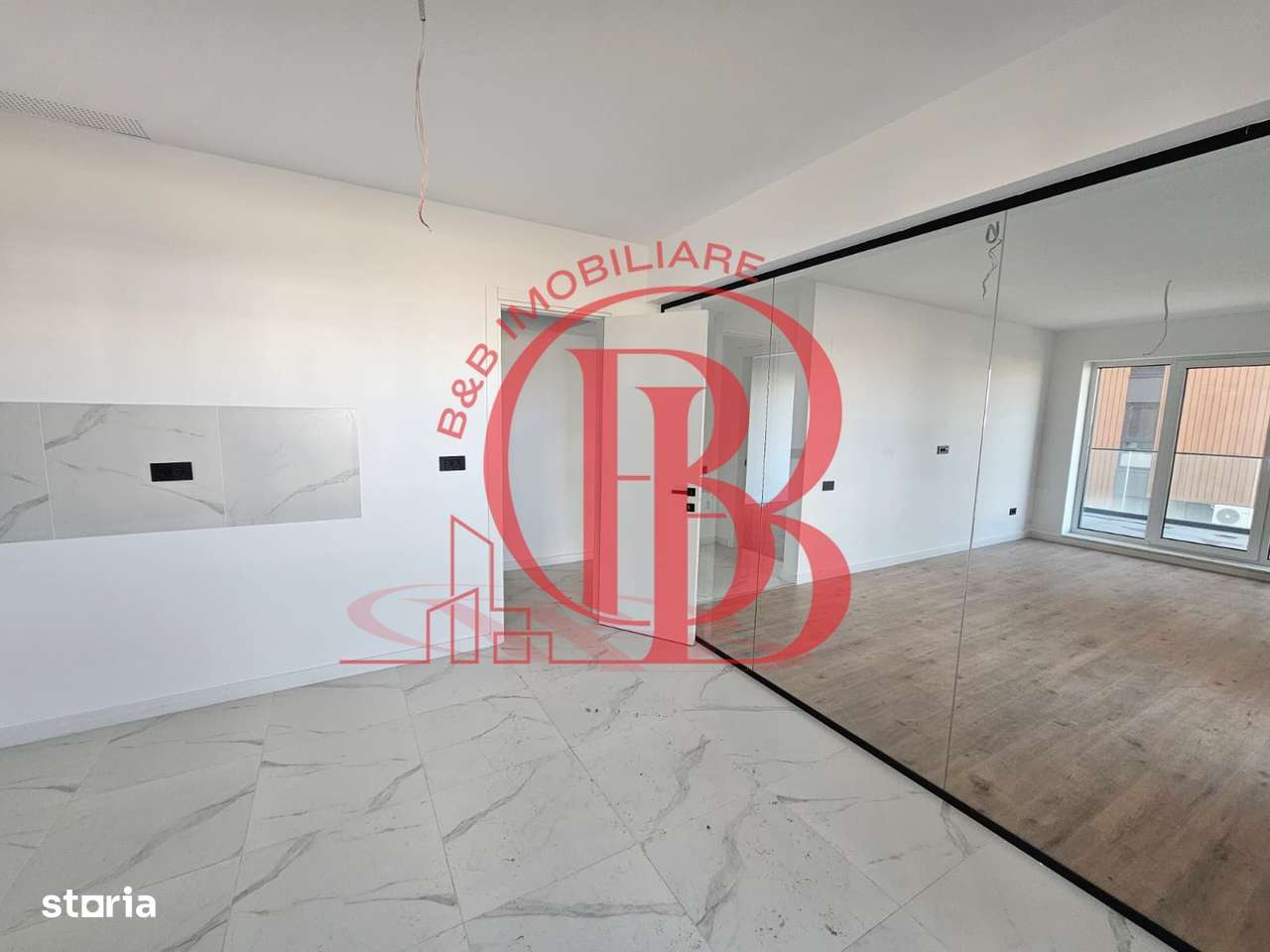 4 camere finalizat Complex Premium-piscina - pista alergare in incinta