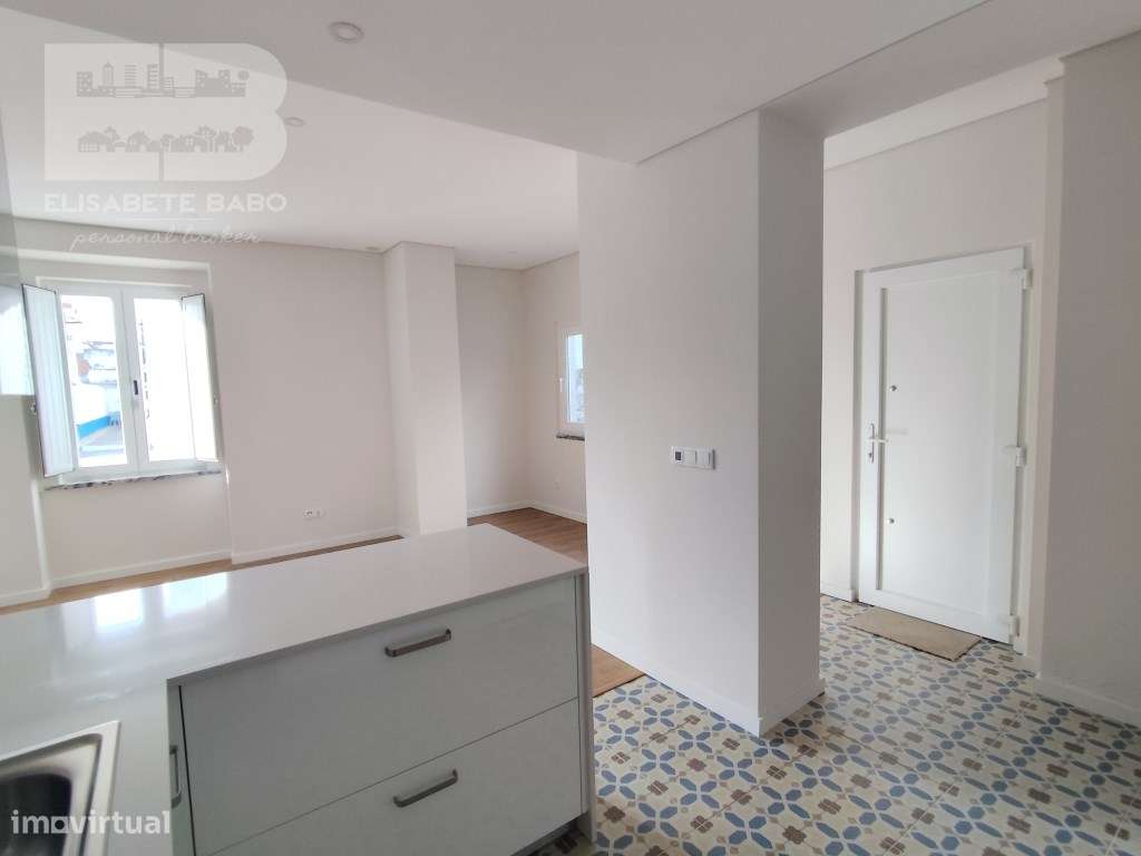 Fantástico apartamento T2+1 no Centro do Montijo-26