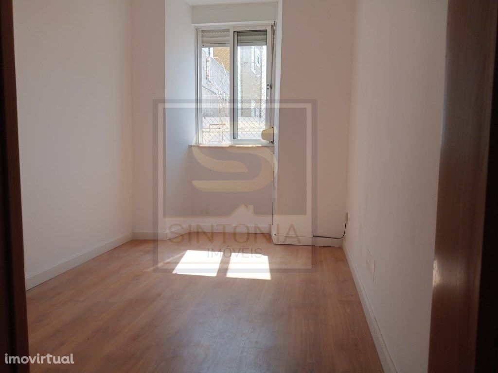 Lisboa Apartamento T1+1 na Estrela