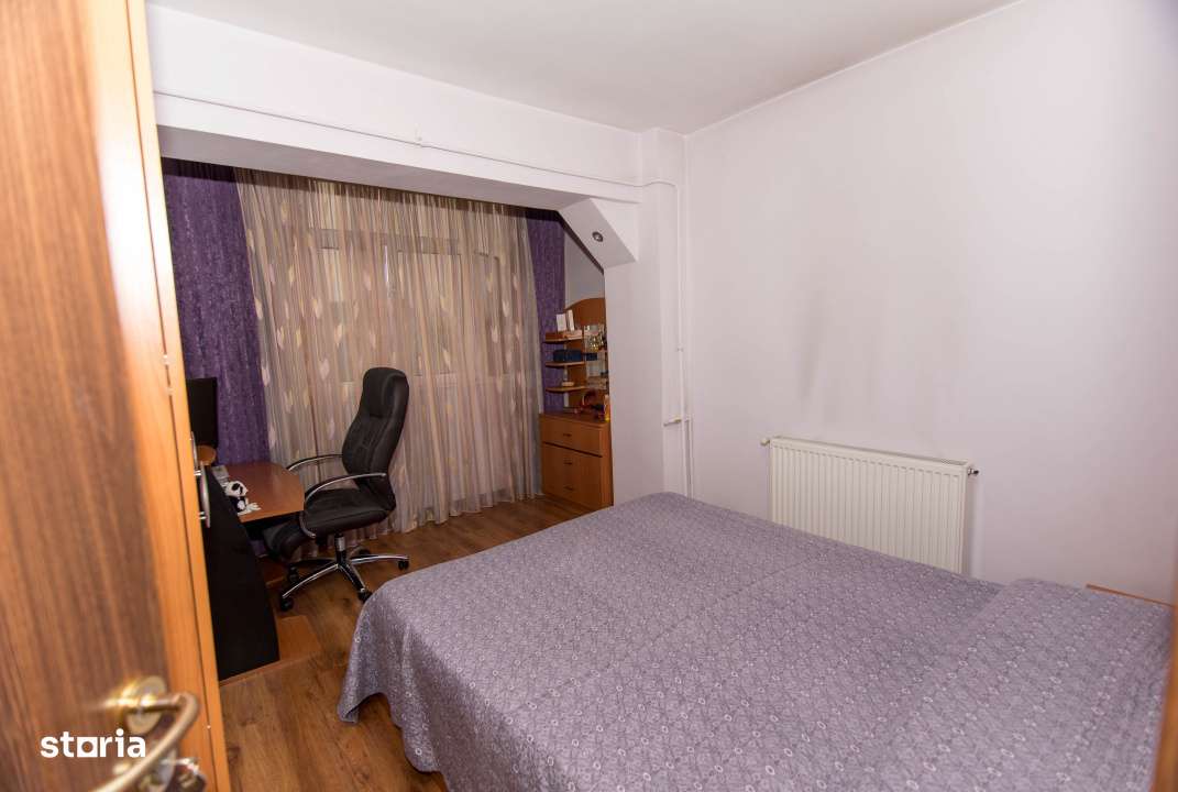 Apartament 3 camere renovat, mobilat, gata de mutat!-7