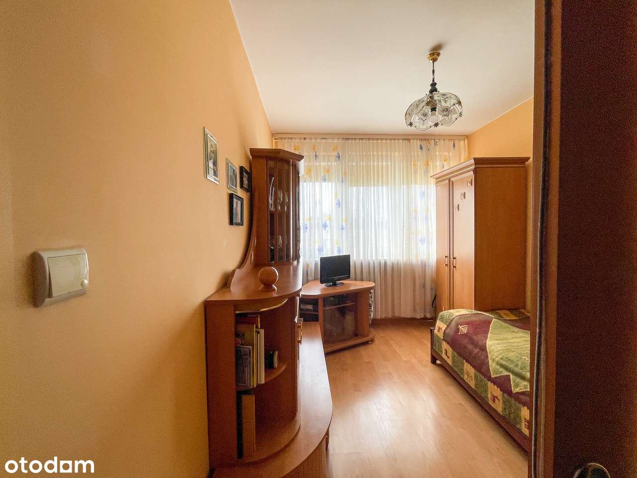 Funkcjonalny układ: 2 pokoje + osobna kuchnia z oknem | 4 piętro-5