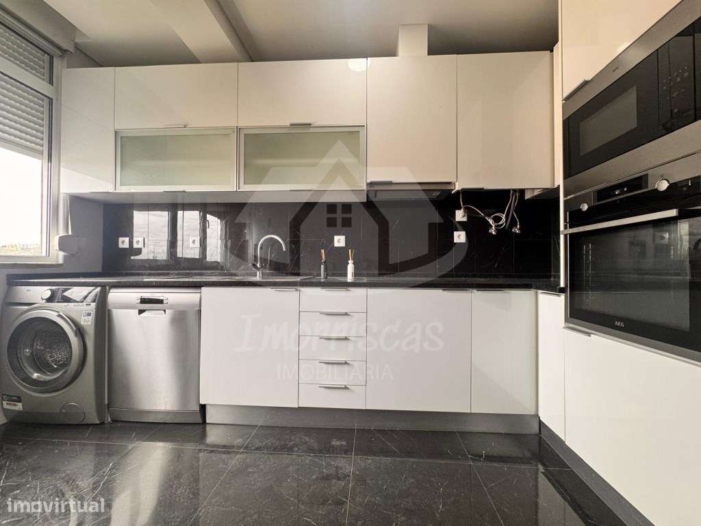 Apartamento T2 totalmente remodelado em Vialonga - Grande imagem: 5/17