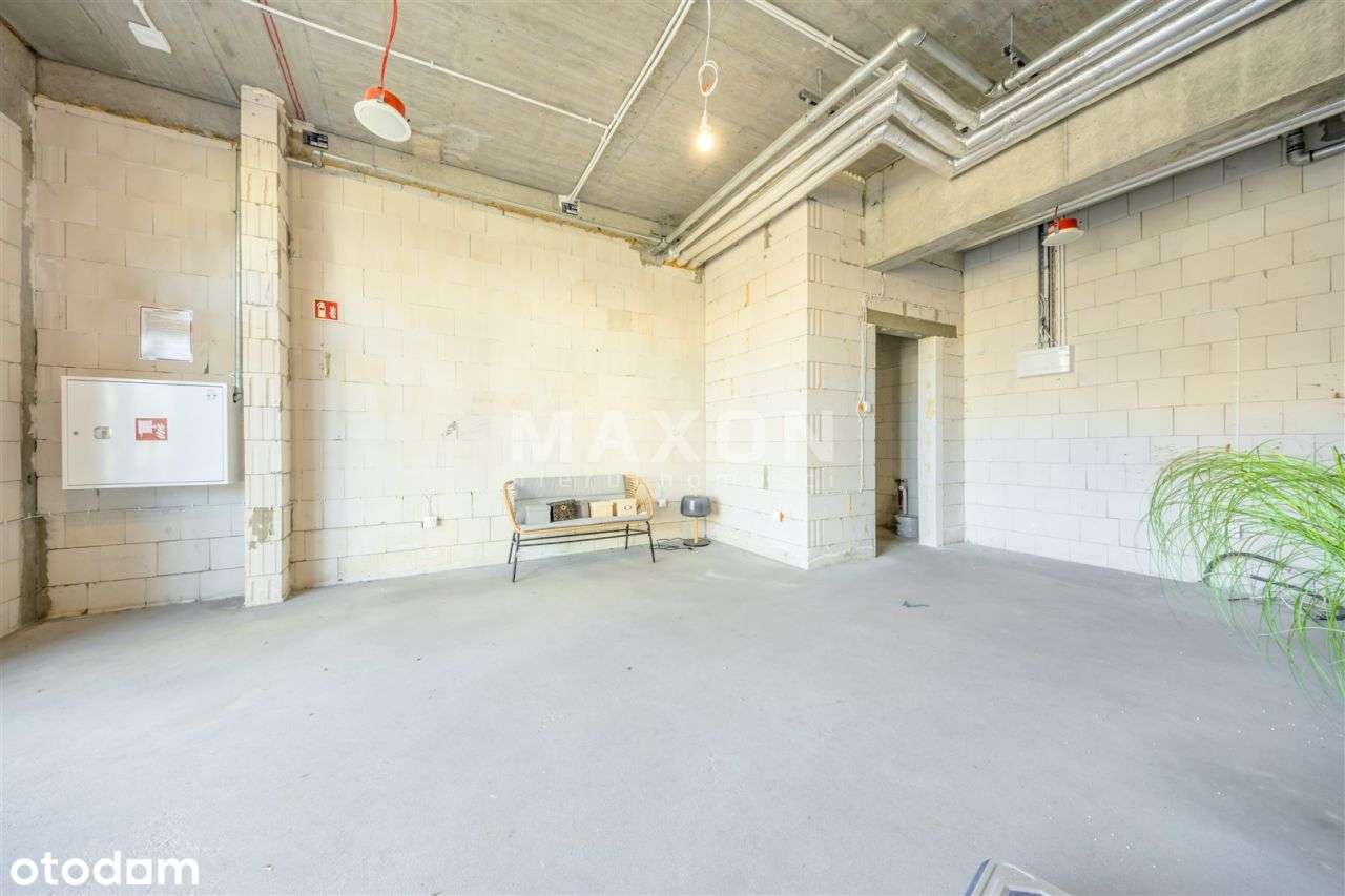 Nowoczesny lokal parter z parkingiem - Pełny obrazek: 2/5