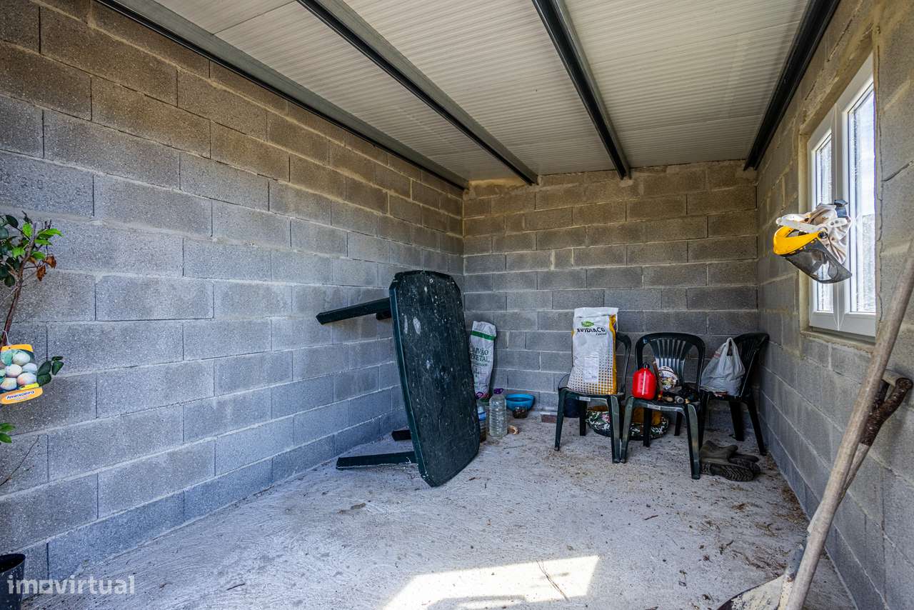 Excelente propriedade com área total de 13 680m2, localizada na Ereira-5