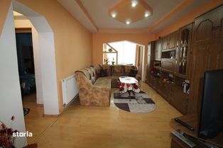 Vând apartament 2 camere în Hunedoara, zona Micro2-Lidl, parter, 44mp