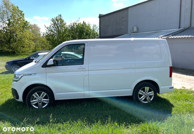 Volkswagen Transporter T 6.1 Furgon Bogate Wyposażenie - 3