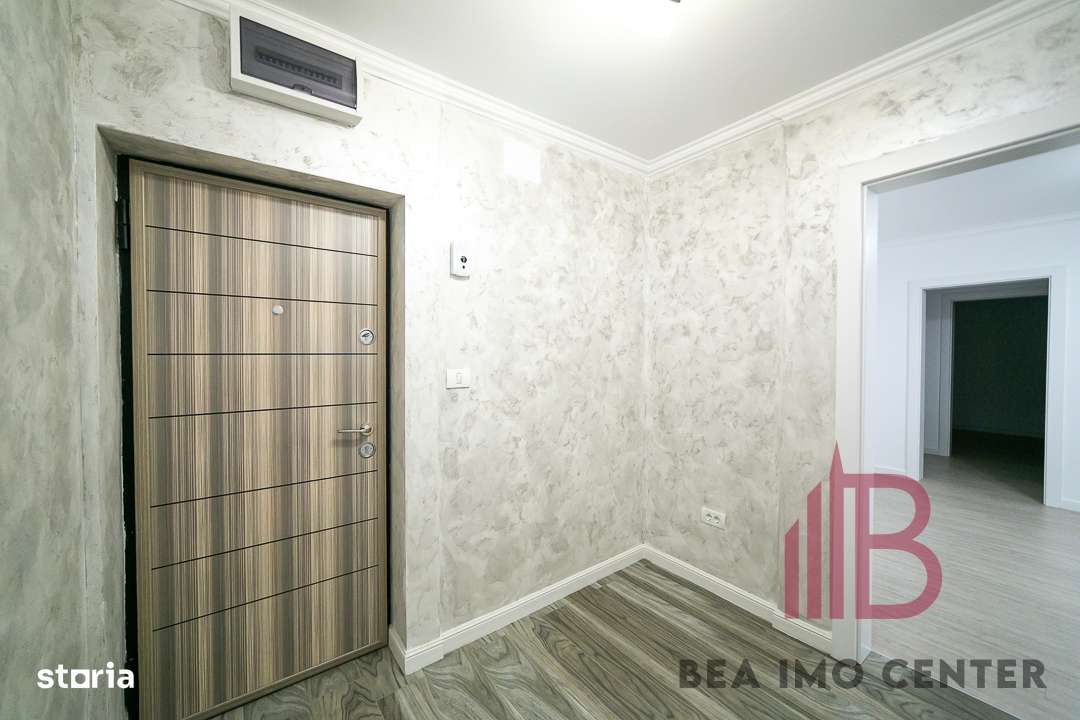 Apartament 3 camere , renovat complet, etaj 1, B-dul Revoluției-5