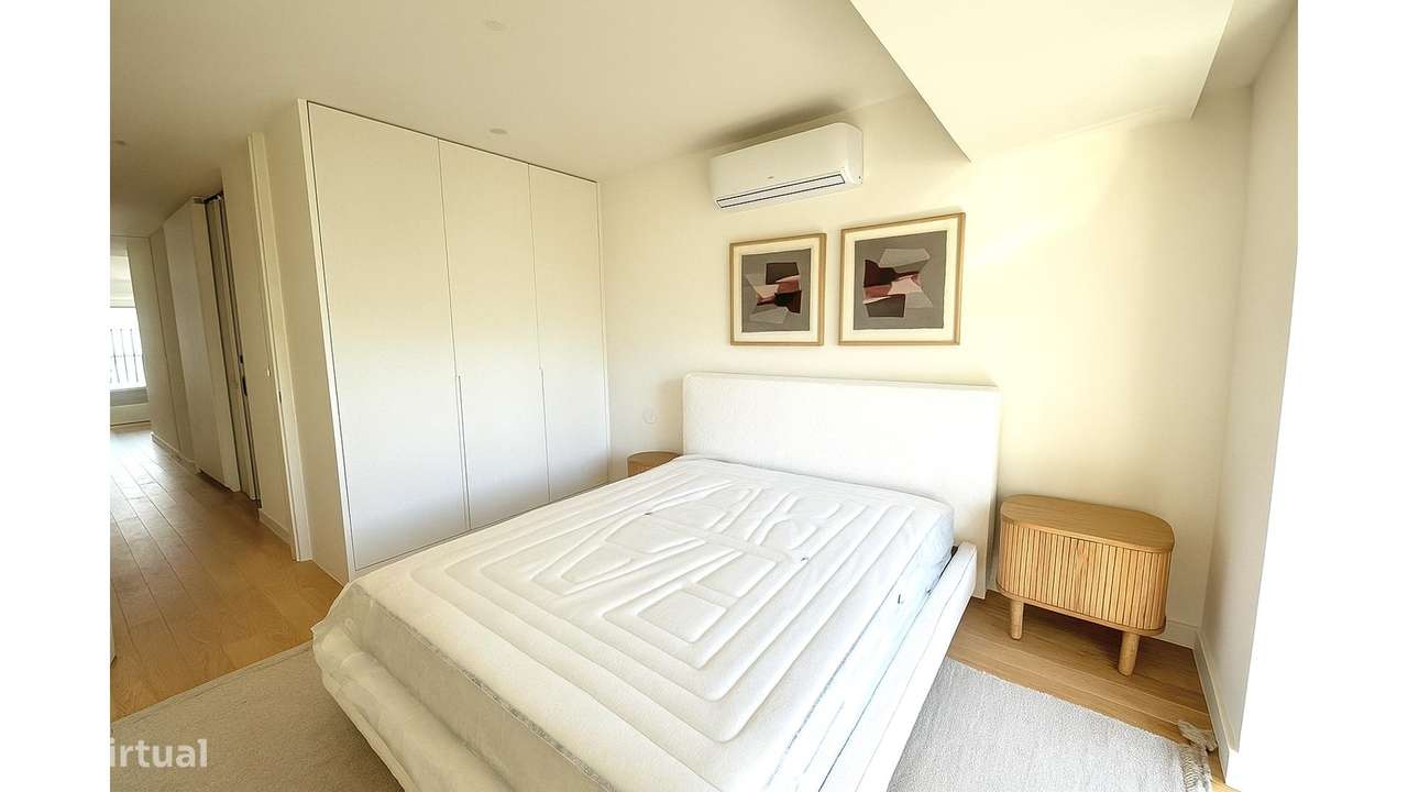 T2 com Garagem e Varandas-13