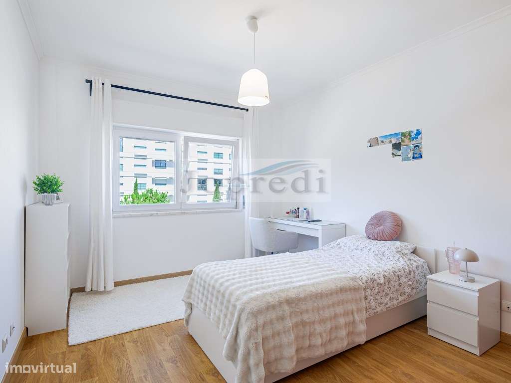 Apartamento T3 com parqueamento para 2 carros e arrecadação, com vi...-24