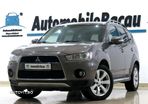 Mitsubishi Outlander - 2