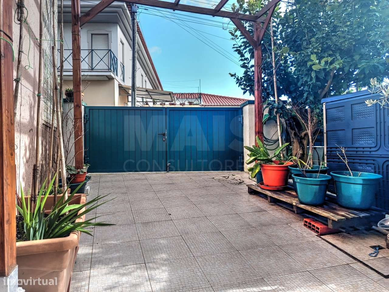 Moradia T4+2 c/ Churrasqueira, Logradouro & Parqueamento ! - Grande imagem: 5/42