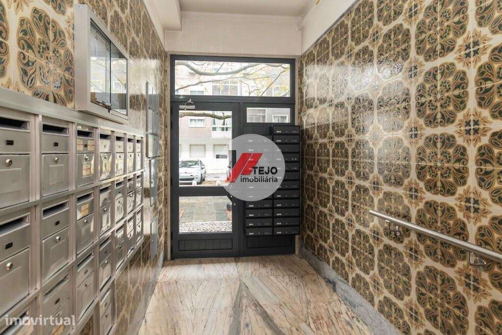 Venda I Apartamento I 65 m2 I T. Marinha - Grande imagem: 4/30