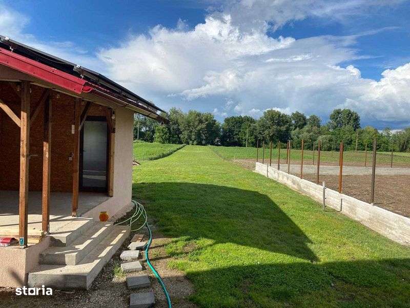 Casa  - parter+mansarda - Imagine principală: 5/8