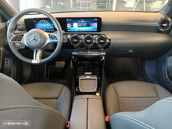 Mercedes-Benz A 200 Limousine d Progressive Aut. - 18