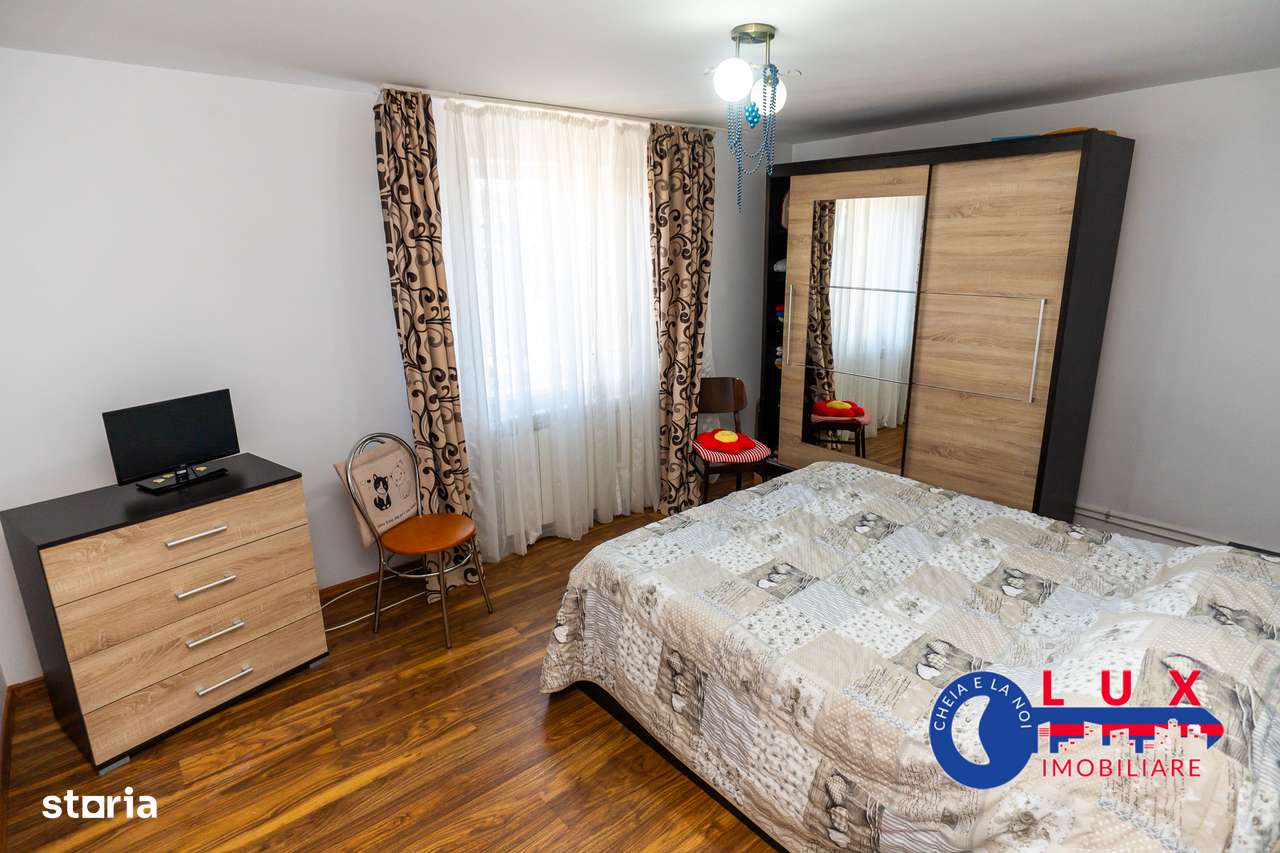 ID 6678 Vindem casa pe Strada Trandafirilor – ULTRACENTRAL-6