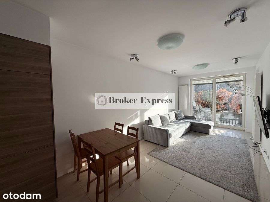 Mieszkanie z tarasem!-14