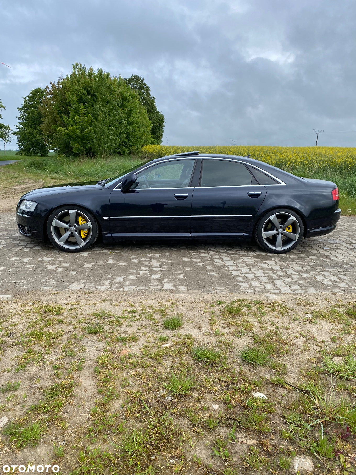 Audi A8 6.0 W12 Quattro - 7